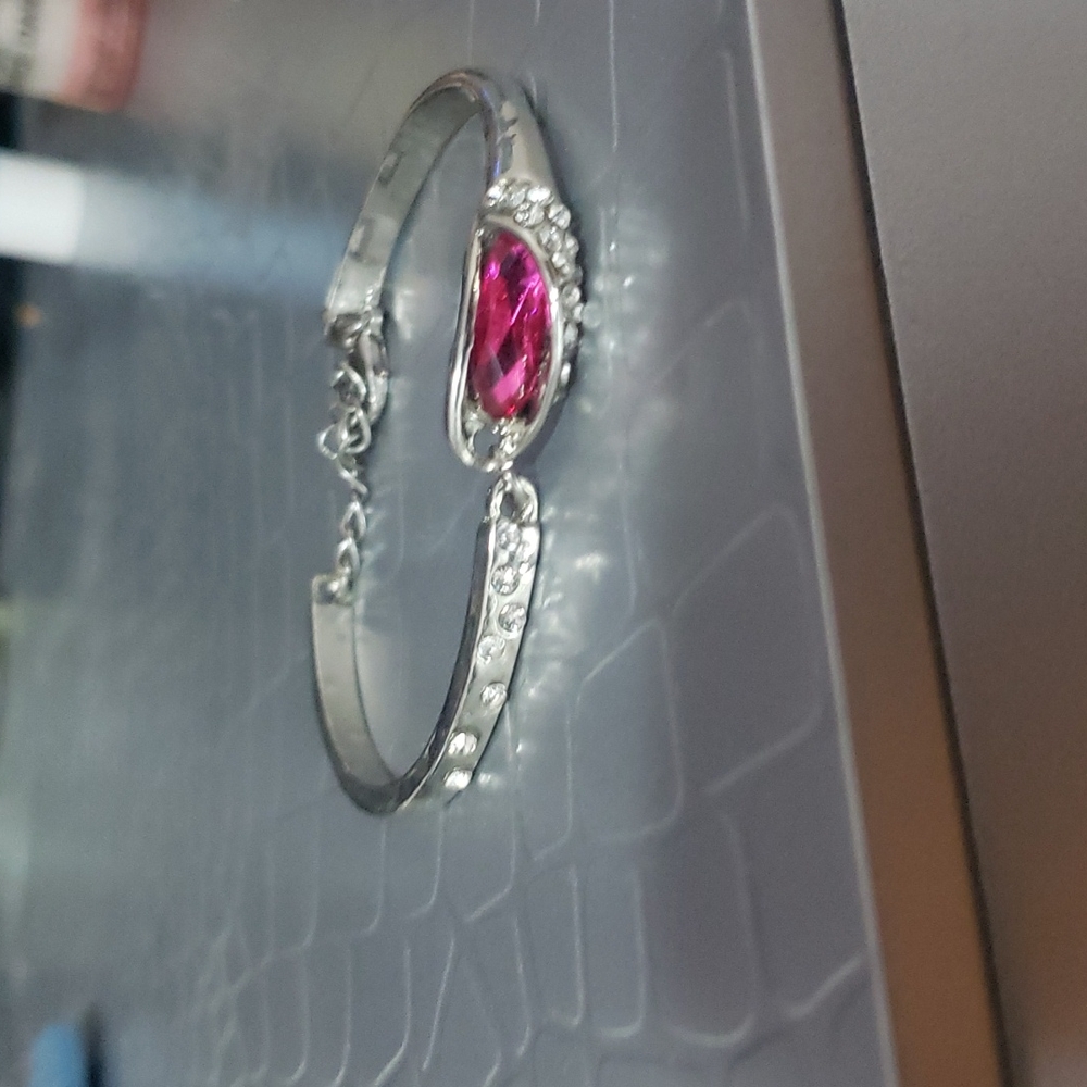 Bracelet - Picture 4 of 7